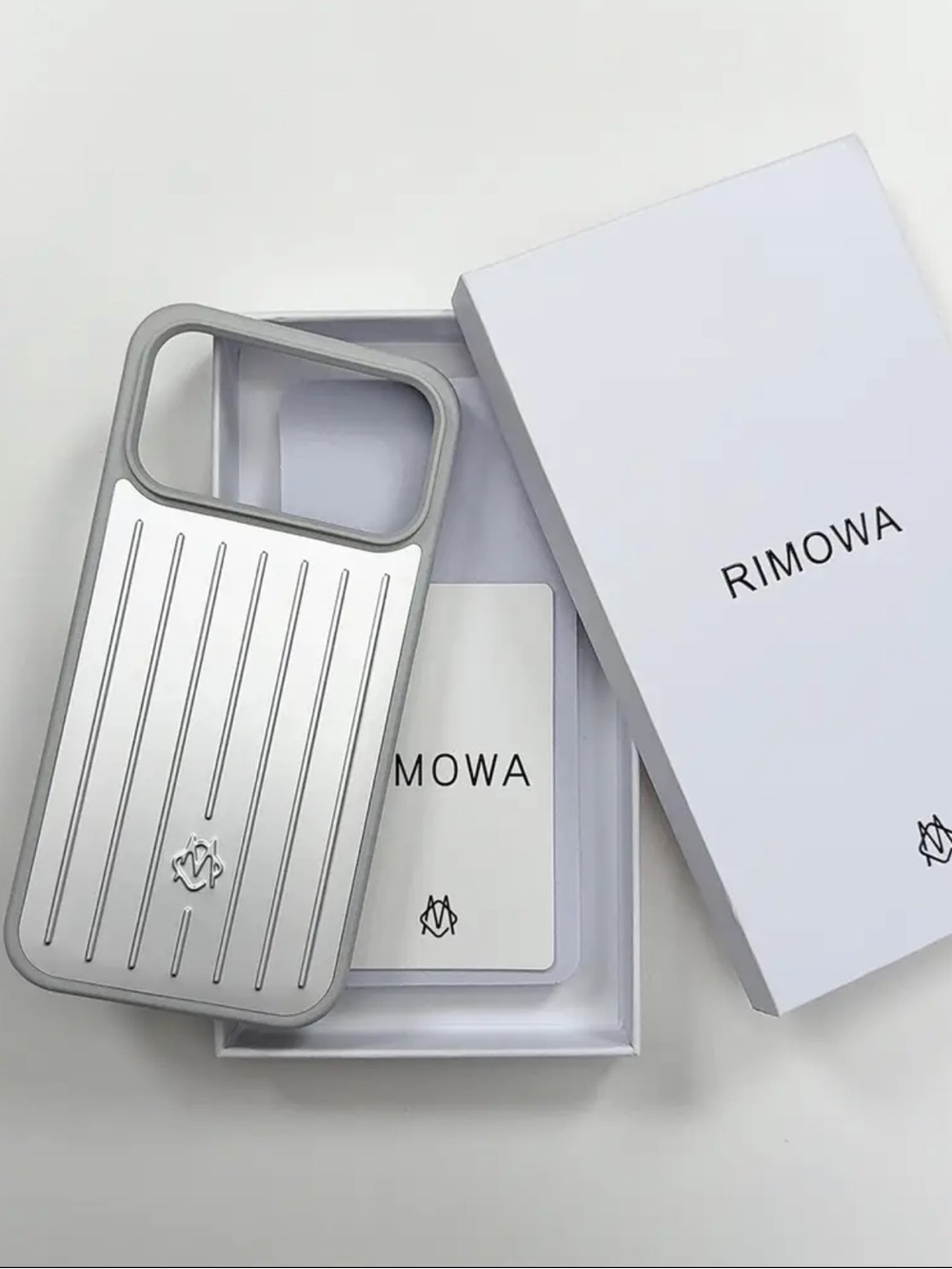 RIMOWA Silver Protective Phone Case - Metallic Silver